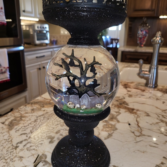 HALLOWEEN CEMETERY PEDESTAL WATER GLOBE CANDLE HOLDER Bath and Body Works NEW - Picture 7 of 7